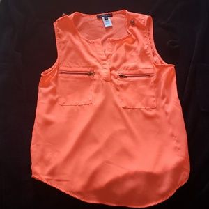 Neon tank